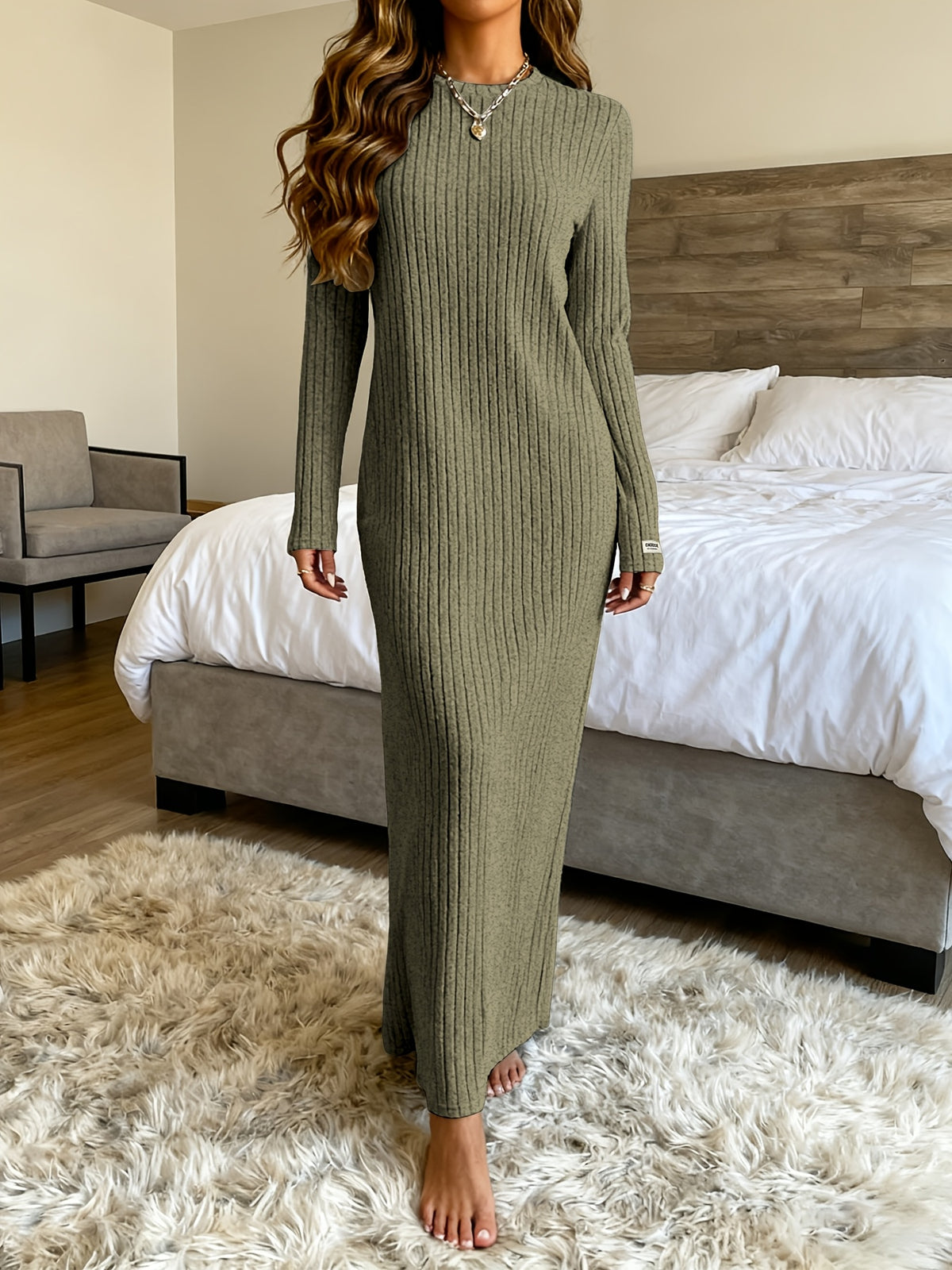Lilian | Damen Maxikleid Rundhalsausschnitt Langarm Geripptes Design
