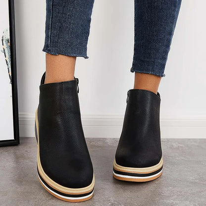 Pippa | Klassische Stiefel mit Reißverschluss und Blockabsatz
