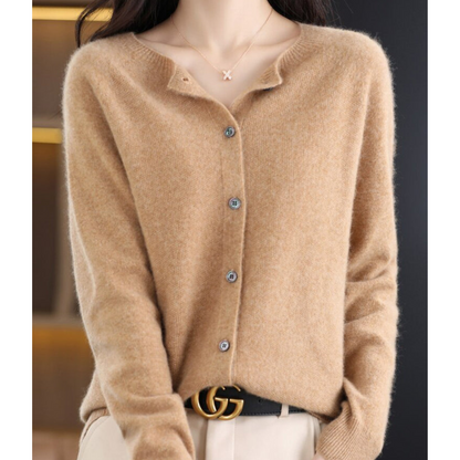 Marlene | Damen Strickjacke mit Rundhalsausschnitt