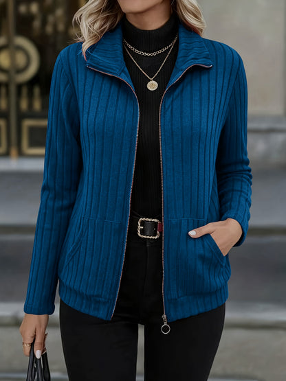 Dorothea | Damen Strickjacke gerippt mit Reißverschluss Stehkragen