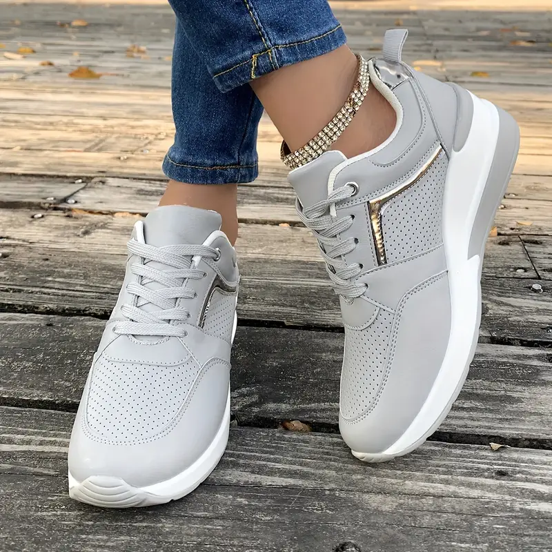 Mirella | Bequeme Sneakers mit Weiter Passform für Damen