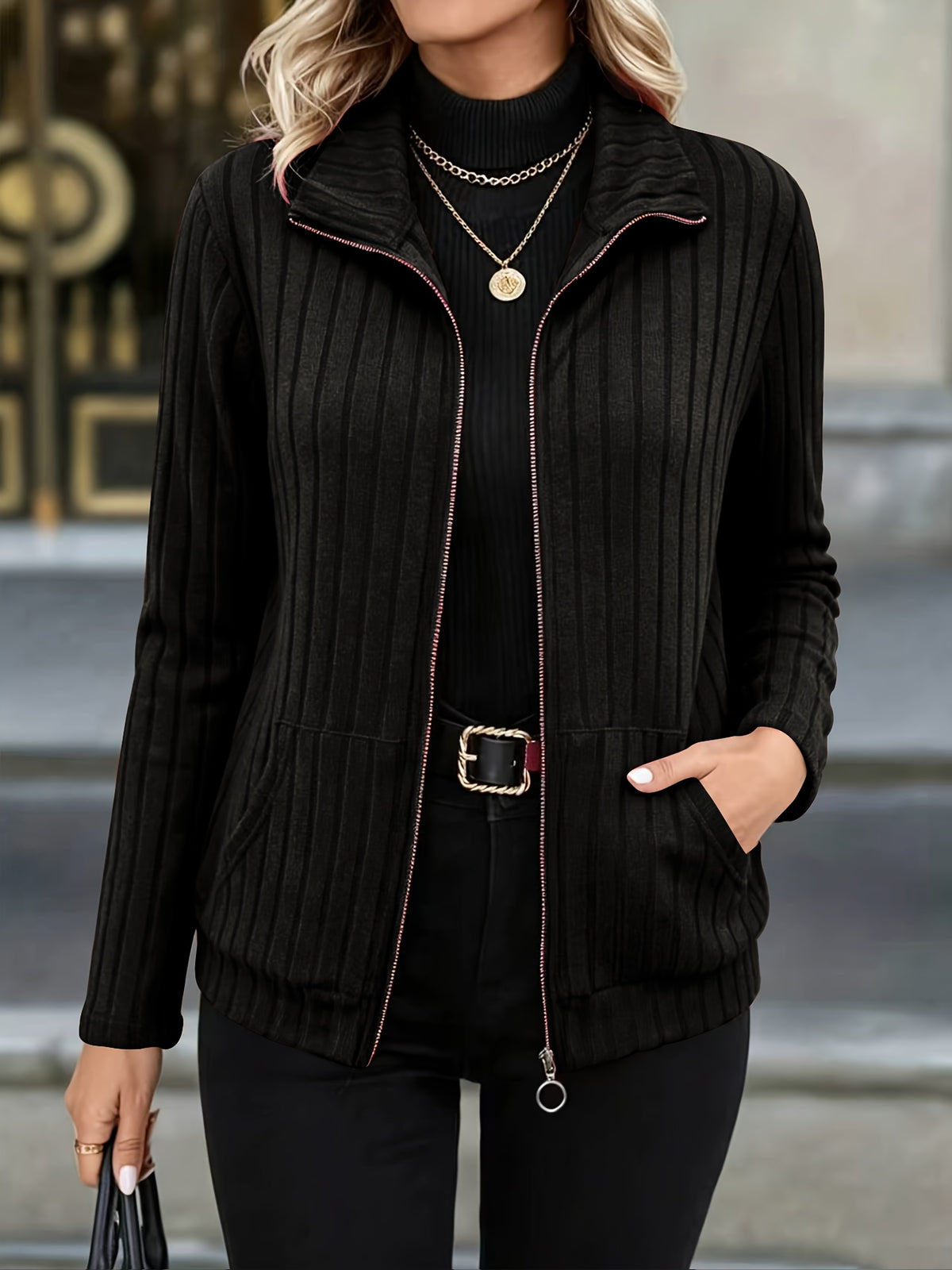 Dorothea | Damen Strickjacke gerippt mit Reißverschluss Stehkragen