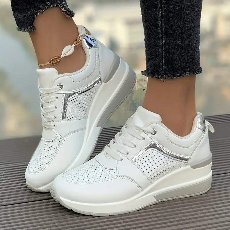 Mirella | Bequeme Sneakers mit Weiter Passform für Damen