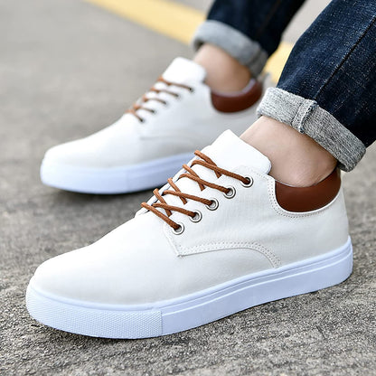 Lars Robuste Herren Sneakers mit weißer Sohle