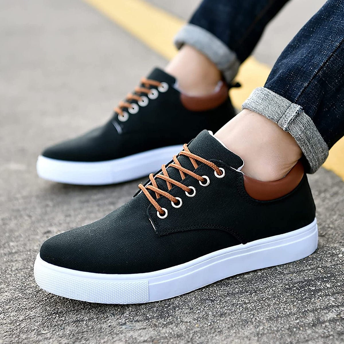 Lars Robuste Herren Sneakers mit weißer Sohle