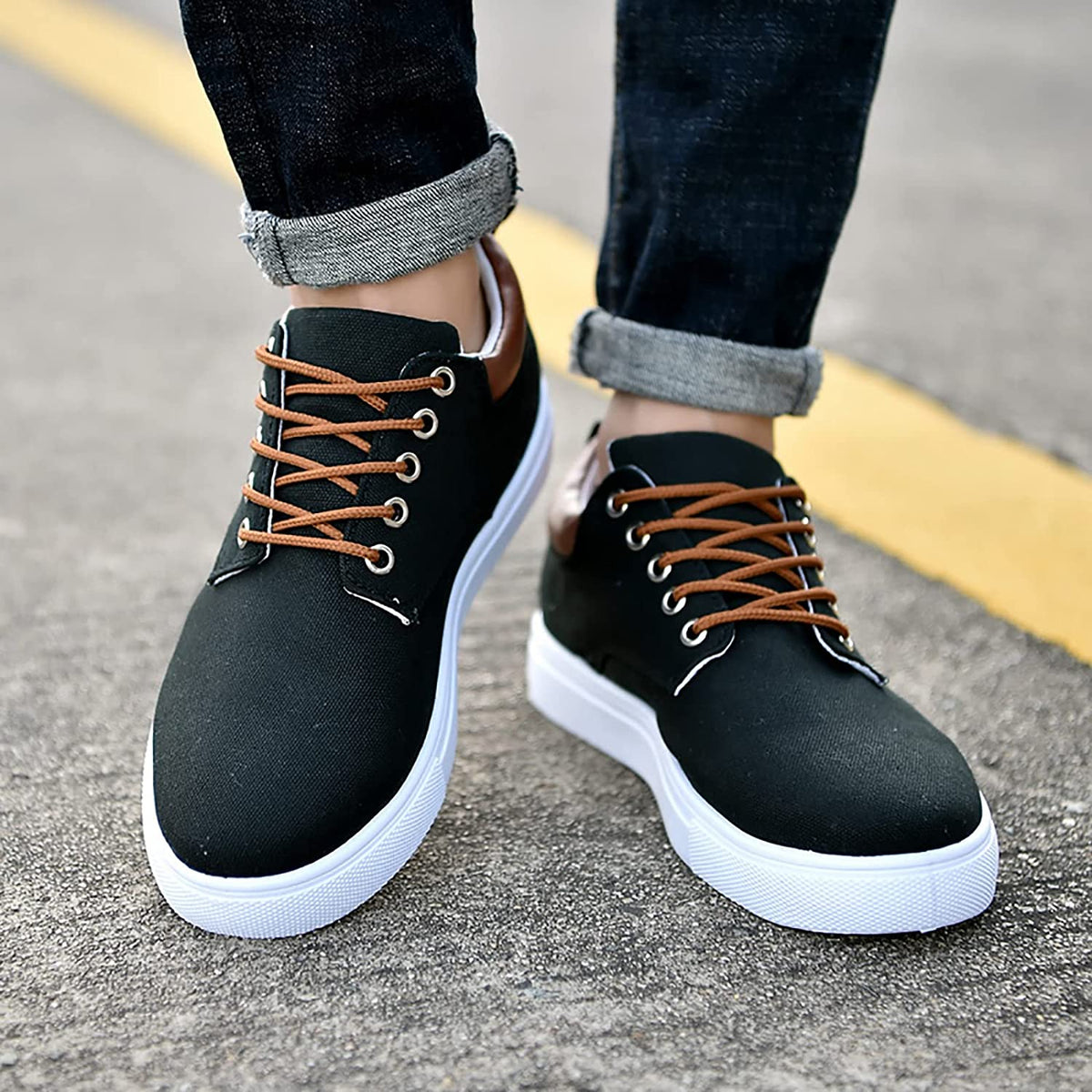 Lars Robuste Herren Sneakers mit weißer Sohle