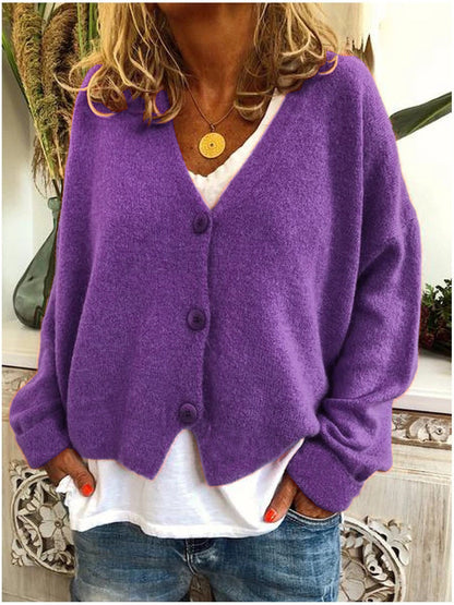 Helena | Gerippte Strickjacke mit V-Ausschnitt und Knopfleiste