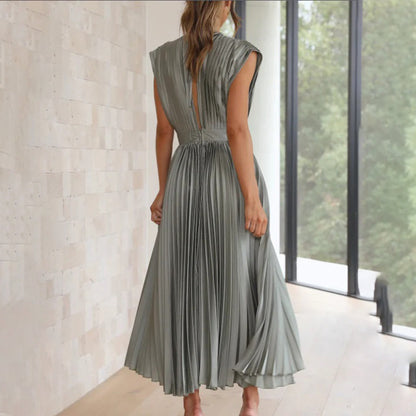 Malou | Plissiertes Midikleid mit V-Ausschnitt für Damen