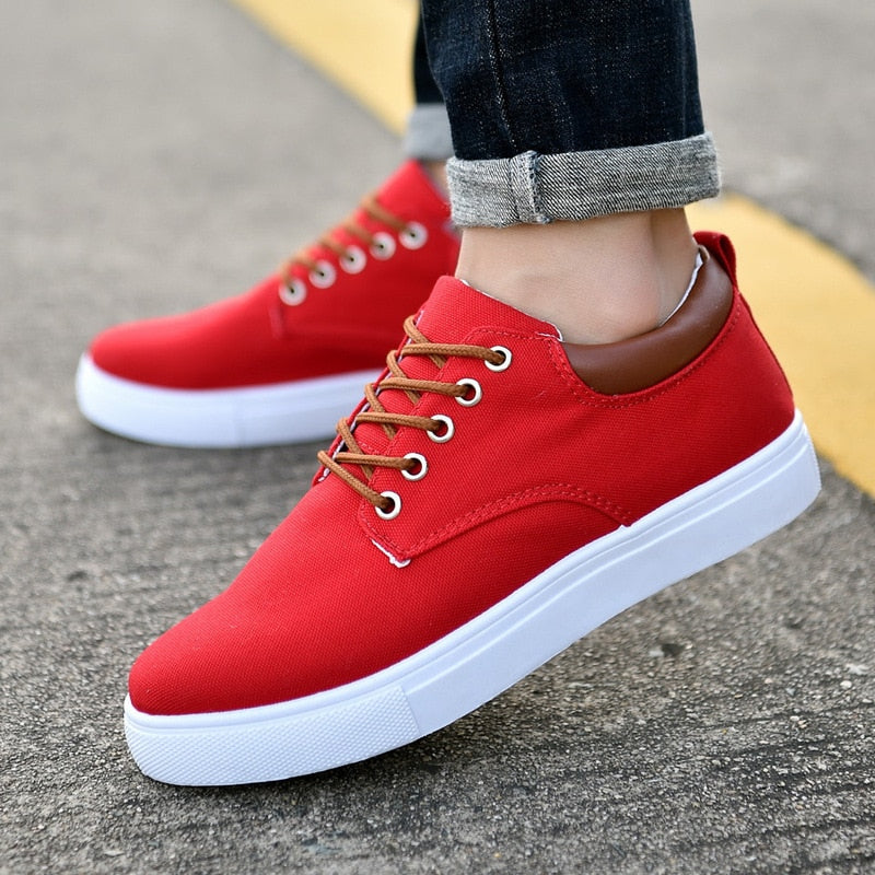 Lars Robuste Herren Sneakers mit weißer Sohle
