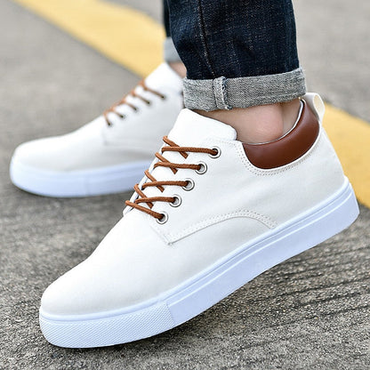 Lars Robuste Herren Sneakers mit weißer Sohle