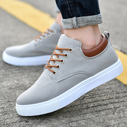 Lars Robuste Herren Sneakers mit weißer Sohle