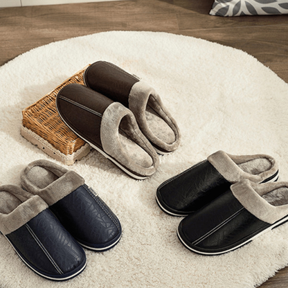Eldar | Herren Hausschuhe mit Kunstfell-Kapuze Optik Pluschfutter