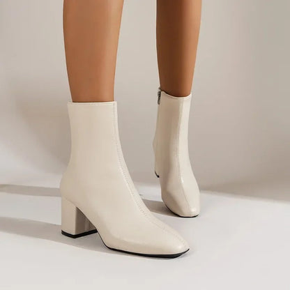 Agatha – Elegante Damen Stiefeletten mit Blockabsatz