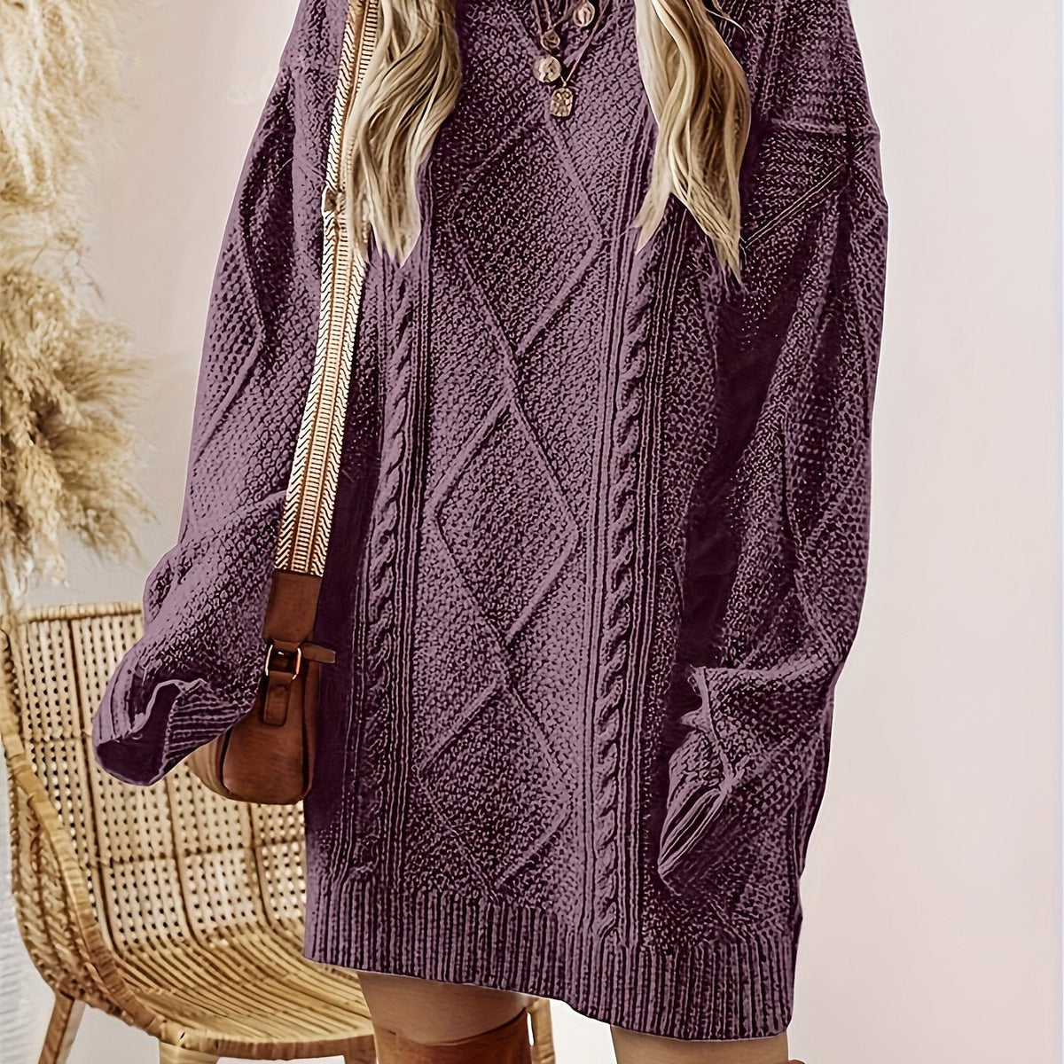 Lykke | Damen Zopfmuster Strickkleid mit Rundhalsausschnitt