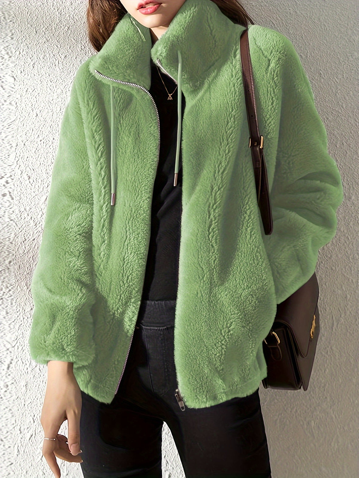 Cilla | Winterjacke Damen Flauschiger Stehkragen Reißverschluss