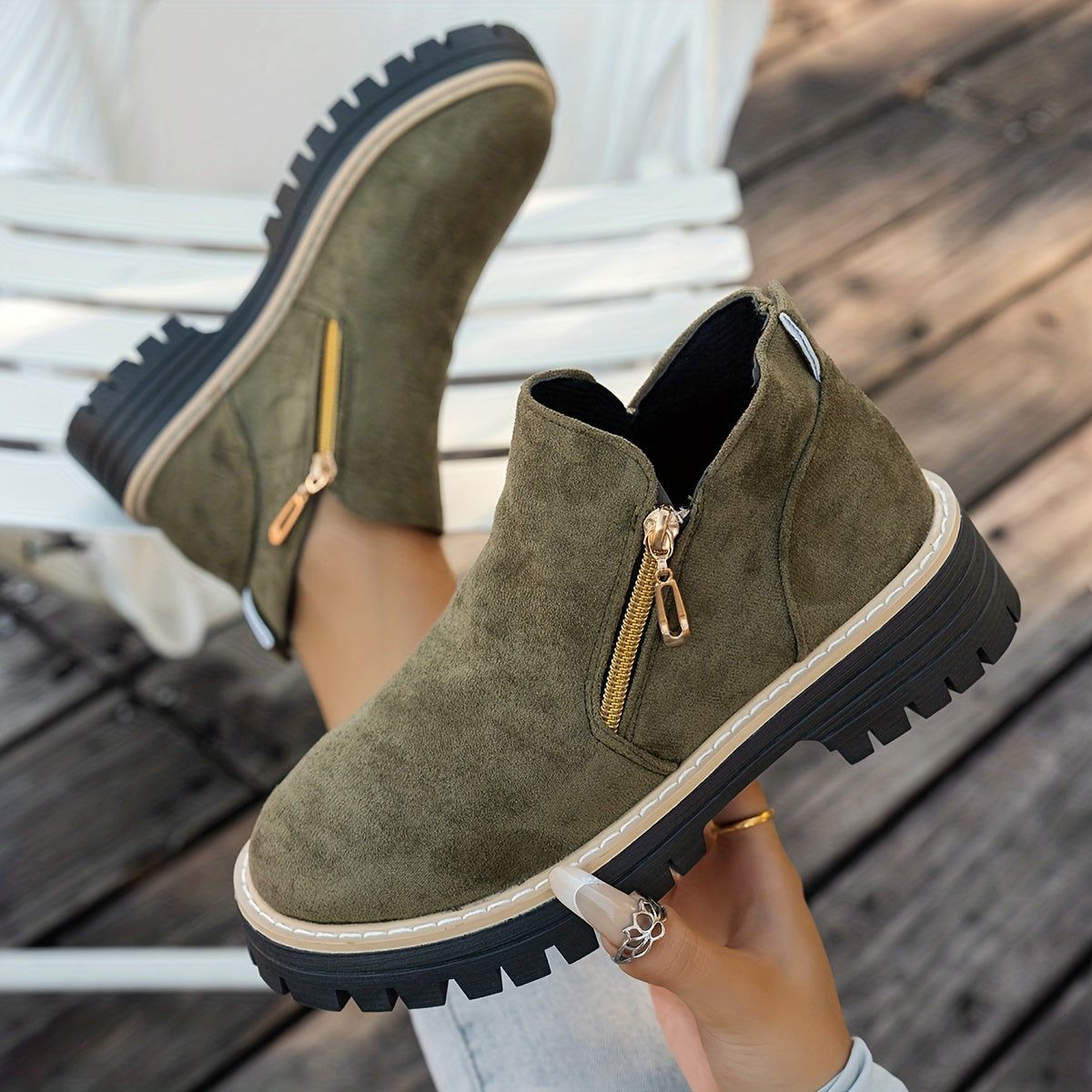 Bea | Chelsea Boots Damen mit goldenem Reißverschluss