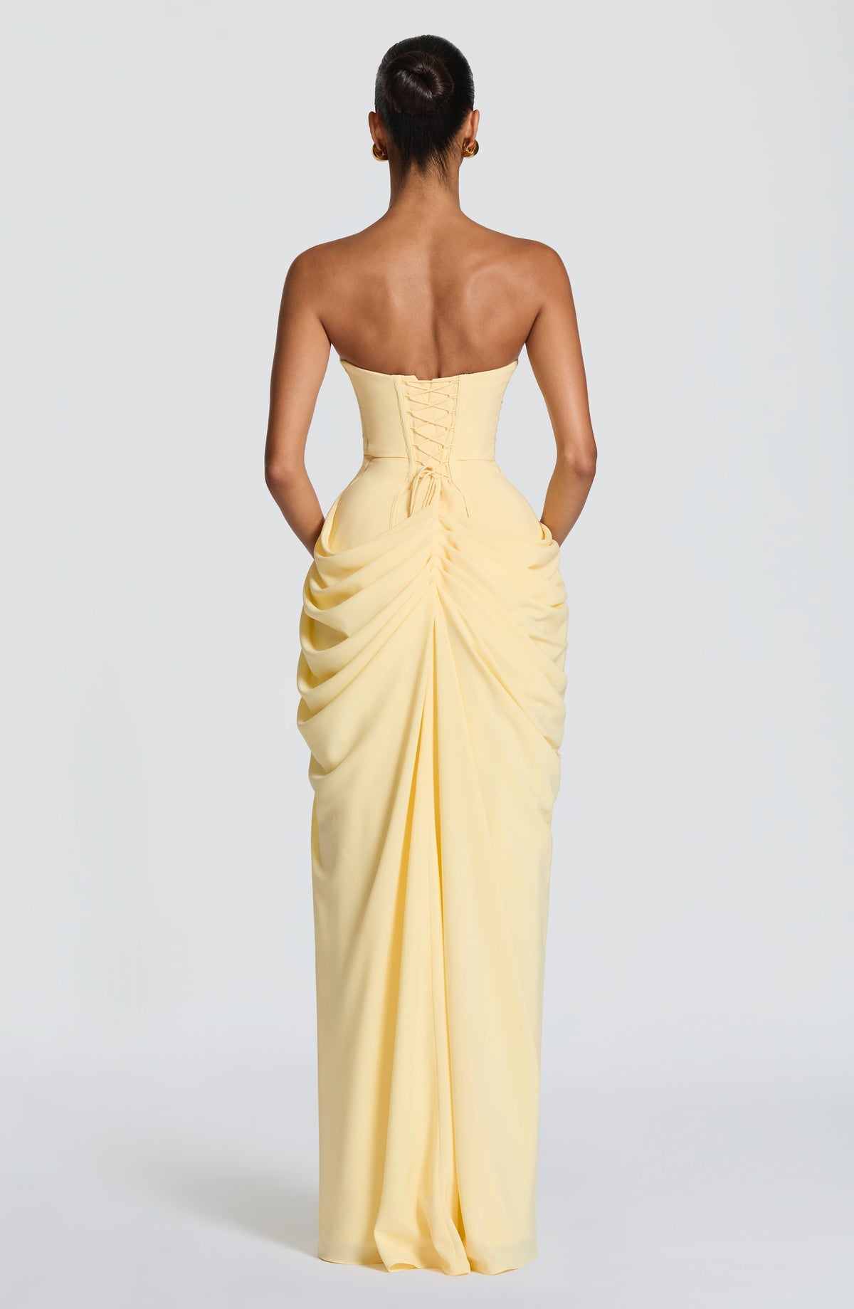 Elin | Trägerloses Korsettkleid mit Schnürung und Beinschlitz