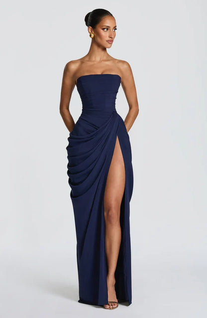 Elin | Trägerloses Korsettkleid mit Schnürung und Beinschlitz