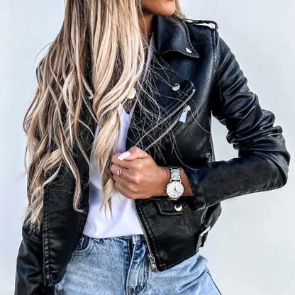 Irina | Taillierte Kunstleder-Bikerjacke für Damen