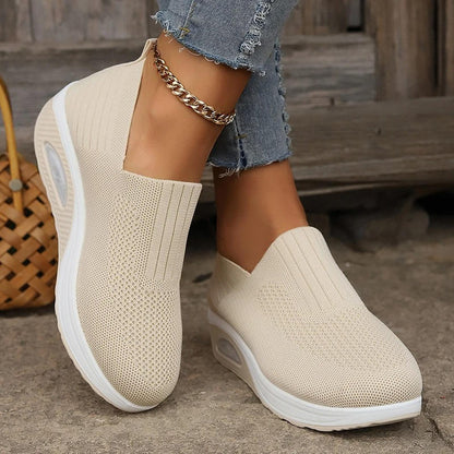 Liv | Slip-On Sneaker Damen mit Mesh-Design und rutschfester Sohle