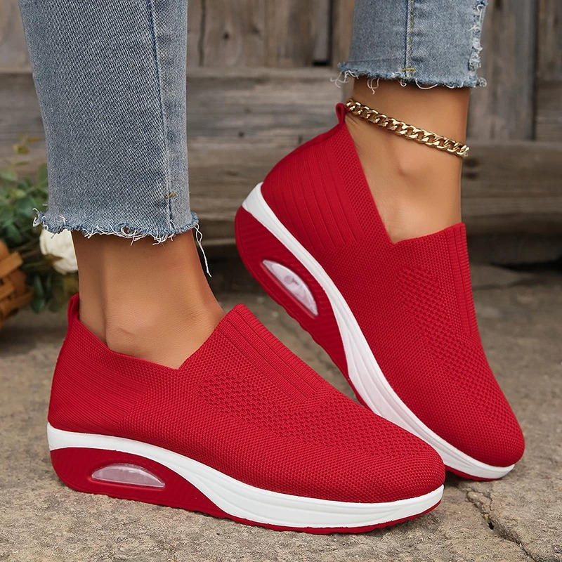 Liv | Slip-On Sneaker Damen mit Mesh-Design und rutschfester Sohle
