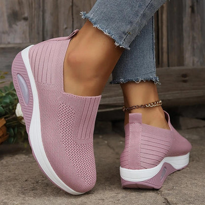 Liv | Slip-On Sneaker Damen mit Mesh-Design und rutschfester Sohle
