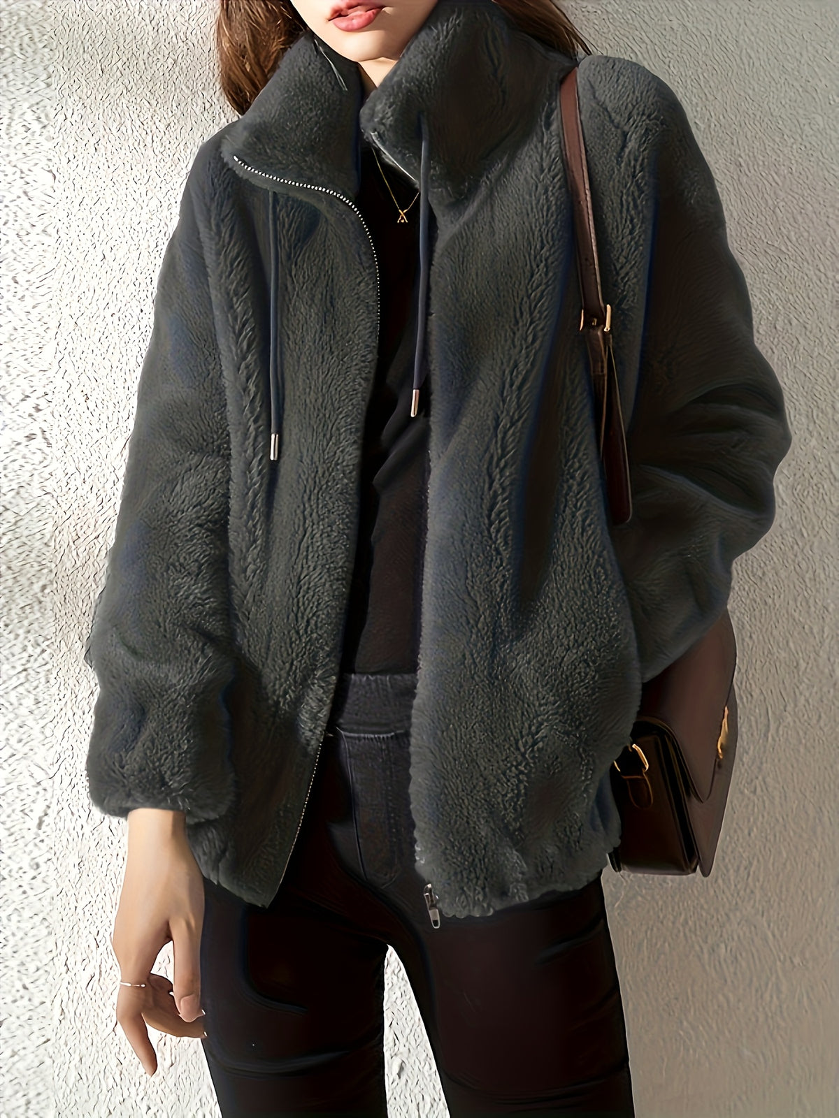 Cilla | Winterjacke Damen Flauschiger Stehkragen Reißverschluss