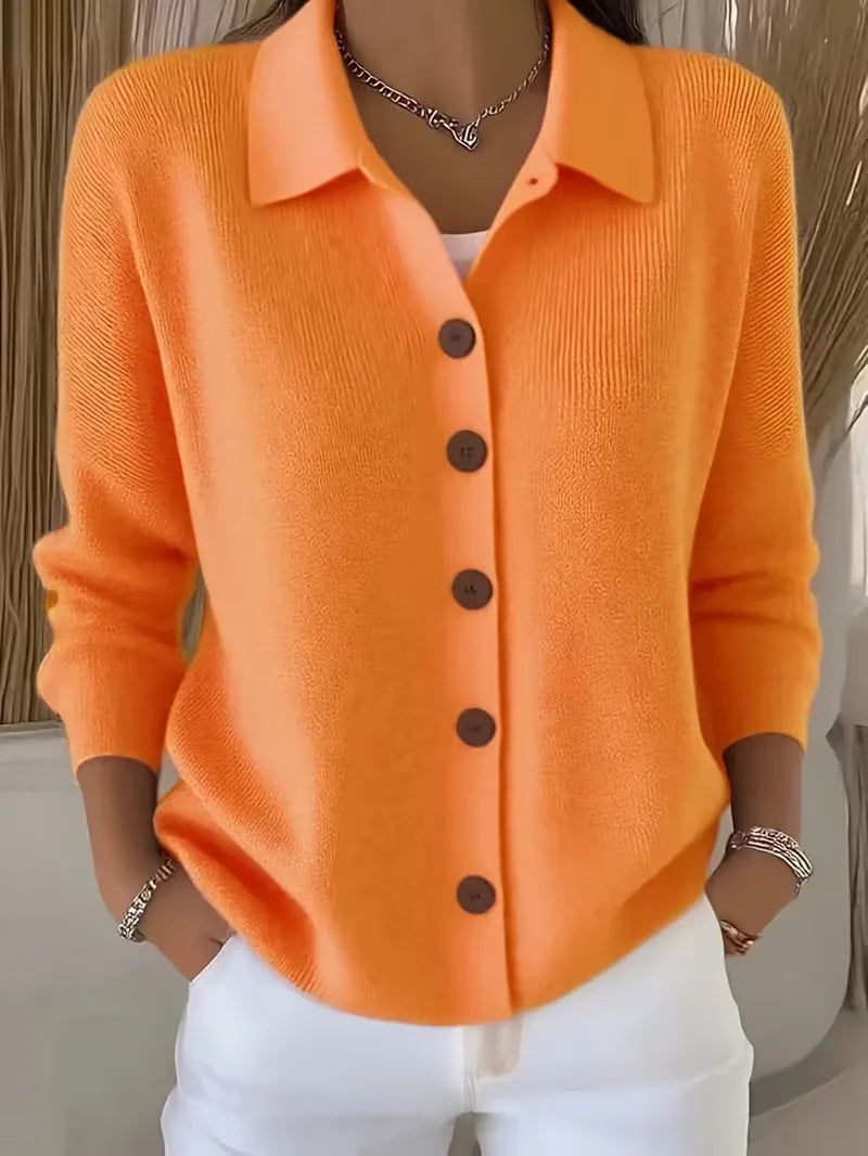 Georgia | Taillierte Strickjacke V-Ausschnitt Knopfleiste Damen