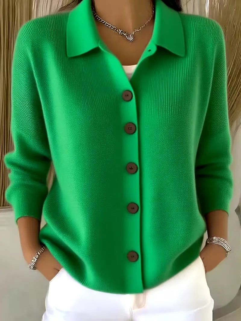 Georgia | Taillierte Strickjacke V-Ausschnitt Knopfleiste Damen