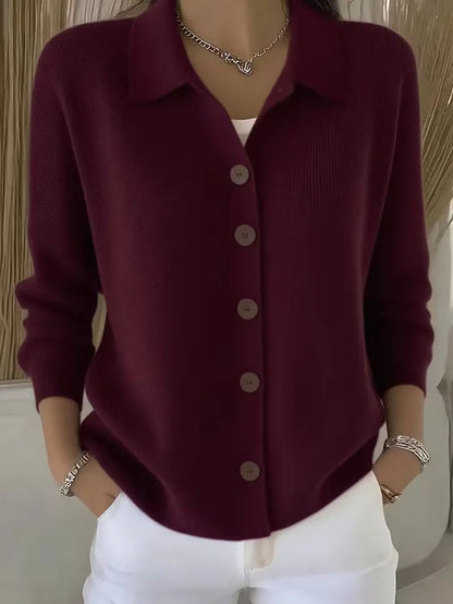 Georgia | Taillierte Strickjacke V-Ausschnitt Knopfleiste Damen