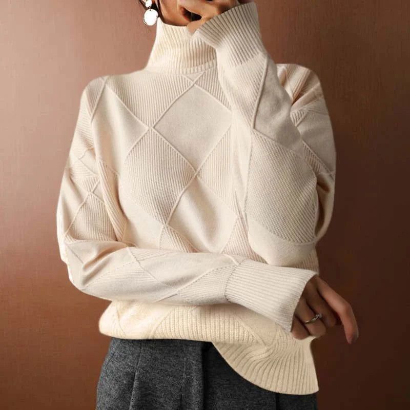 Beatrix | Damen Rollkragenpullover Rippstrick Geometrisch – Herbst-Look