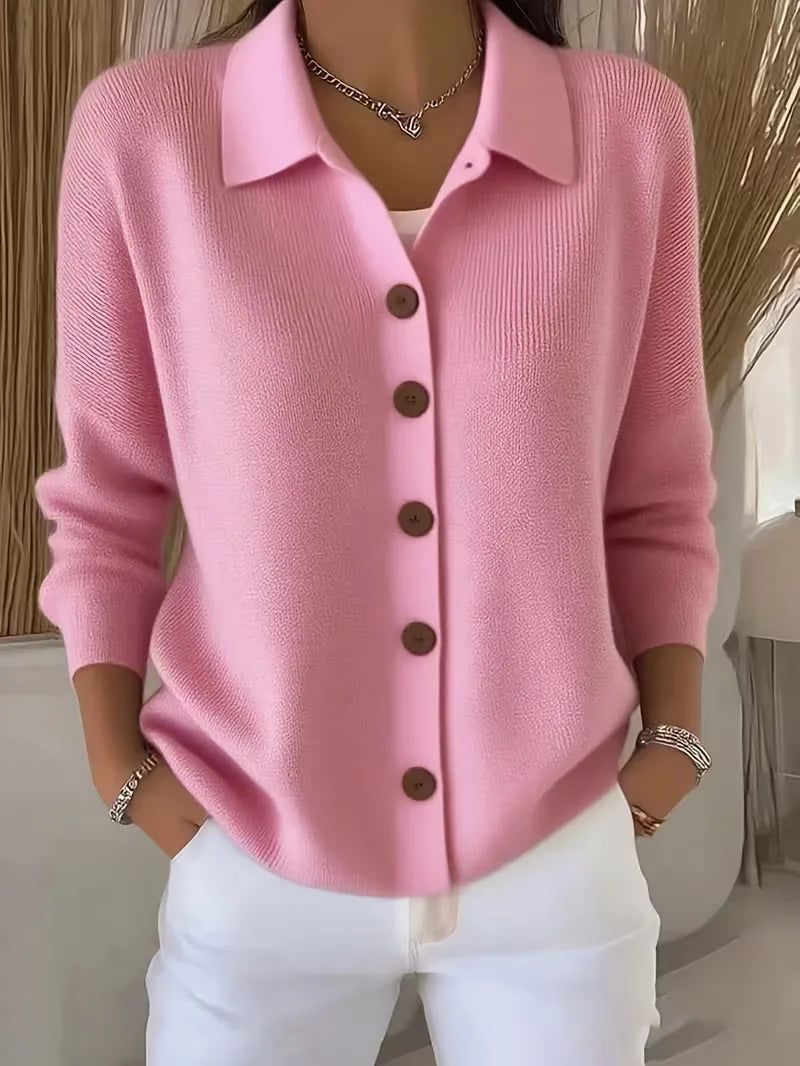 Georgia | Taillierte Strickjacke V-Ausschnitt Knopfleiste Damen