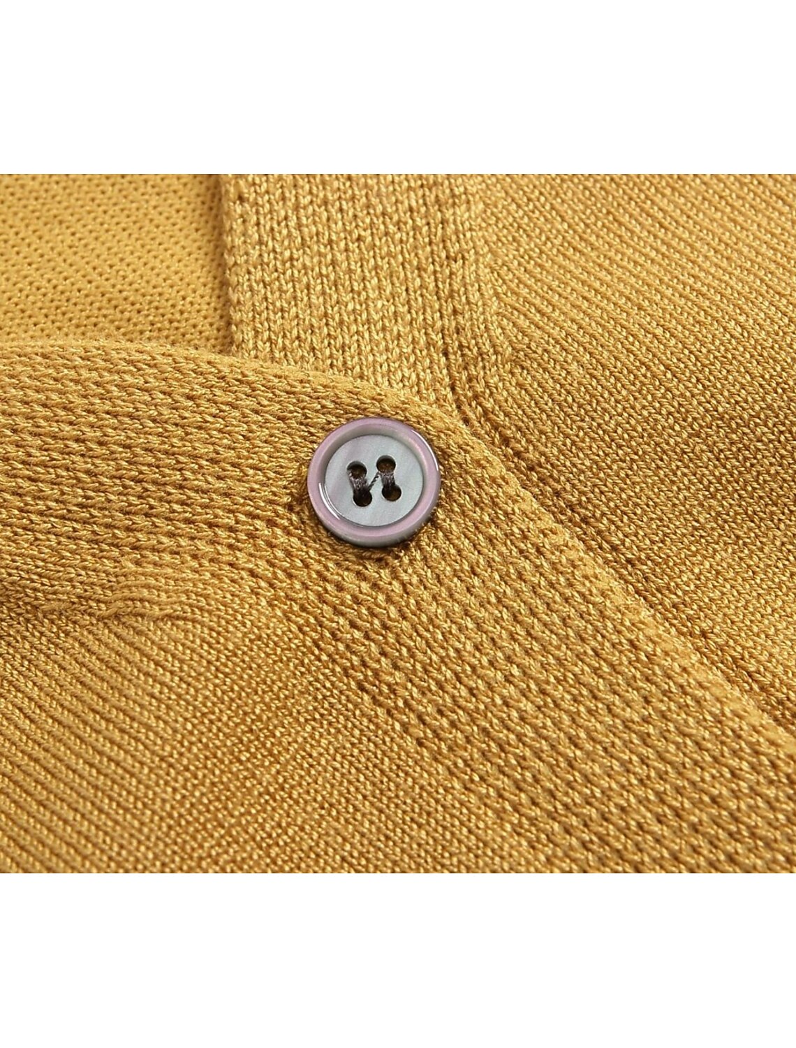 Franziska | Damen Strickjacke mit Knopfleiste und V-Ausschnitt