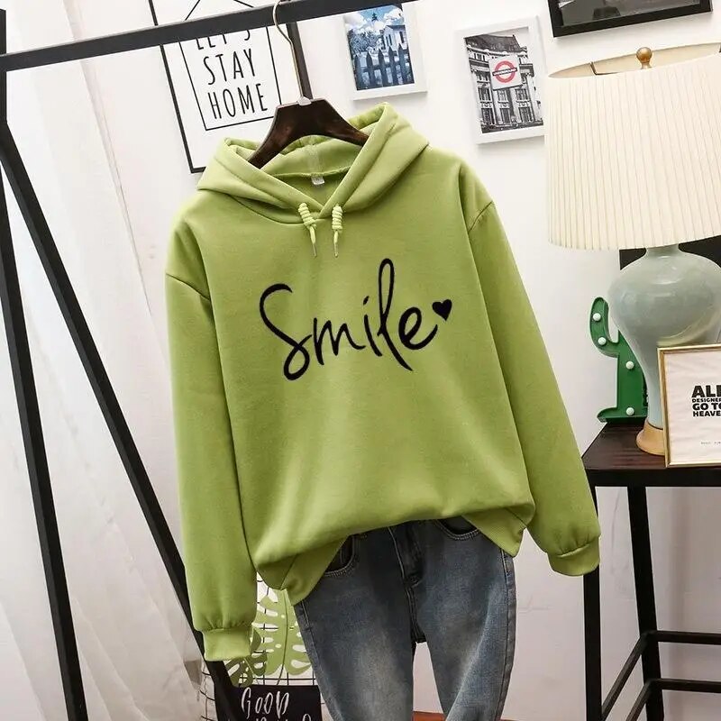 Amber | Oversize Kapuzenpullover mit Smiley-Print für Damen