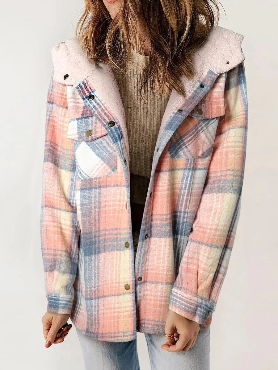 Nadeschja | Karierte Kapuzenjacke mit Knopfleiste