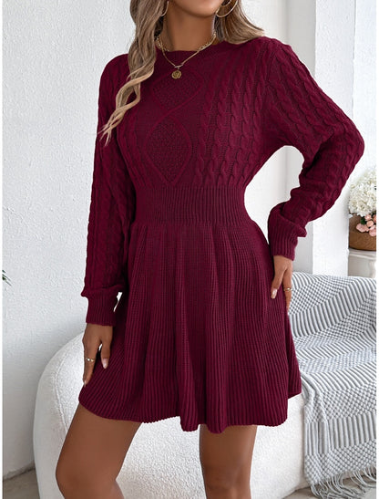 Lucie | Damen Zopfmuster Strickkleid mit Rundhalsausschnitt