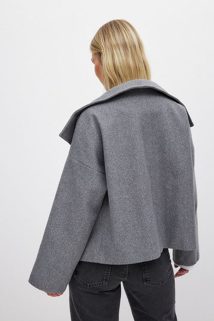 Fenna | Kurzer Trenchcoat Oversized Zweireiher Breites Revers Damen